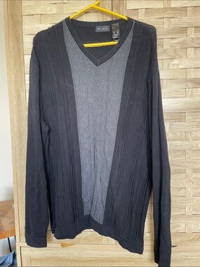 Axcess Men's V-Neck Black Sweater with Gray Center Panel